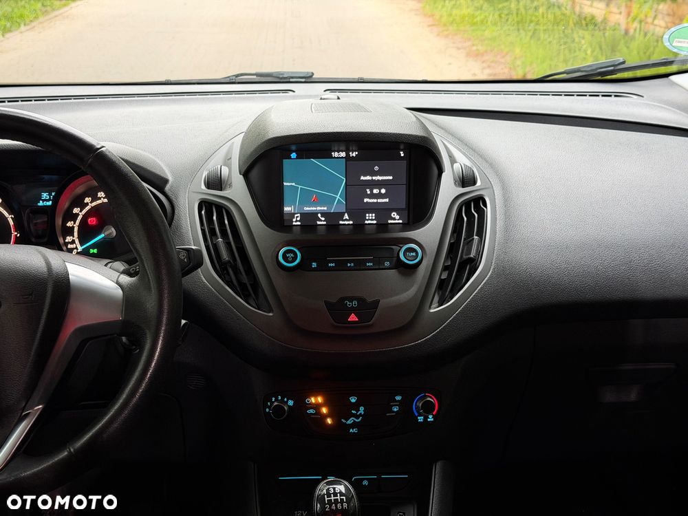 Ford Transit Courier - 15