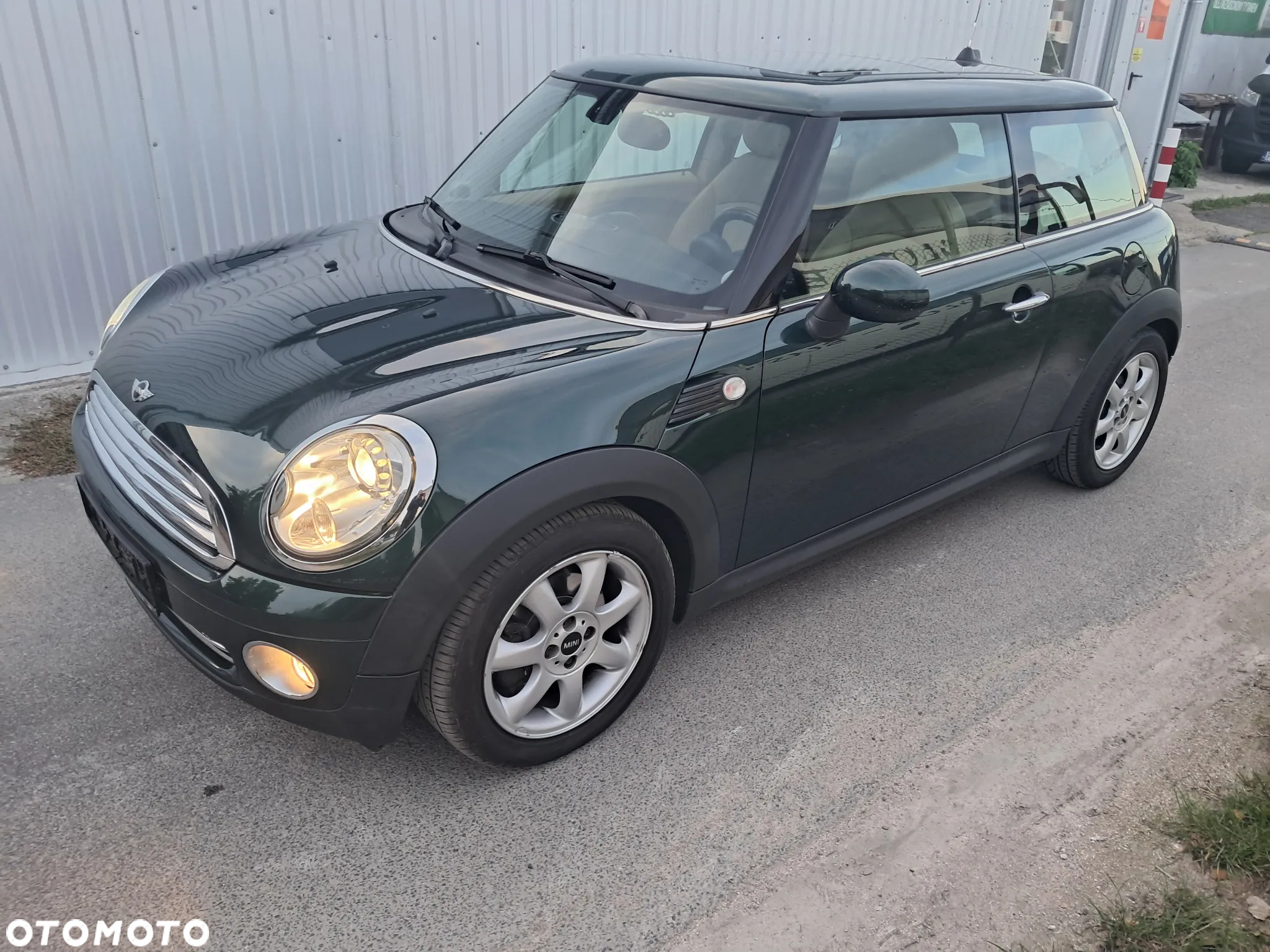 MINI Cooper 50 Mayfair - 9