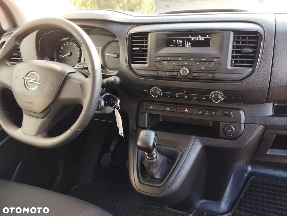 Opel Vivaro Lang - 40
