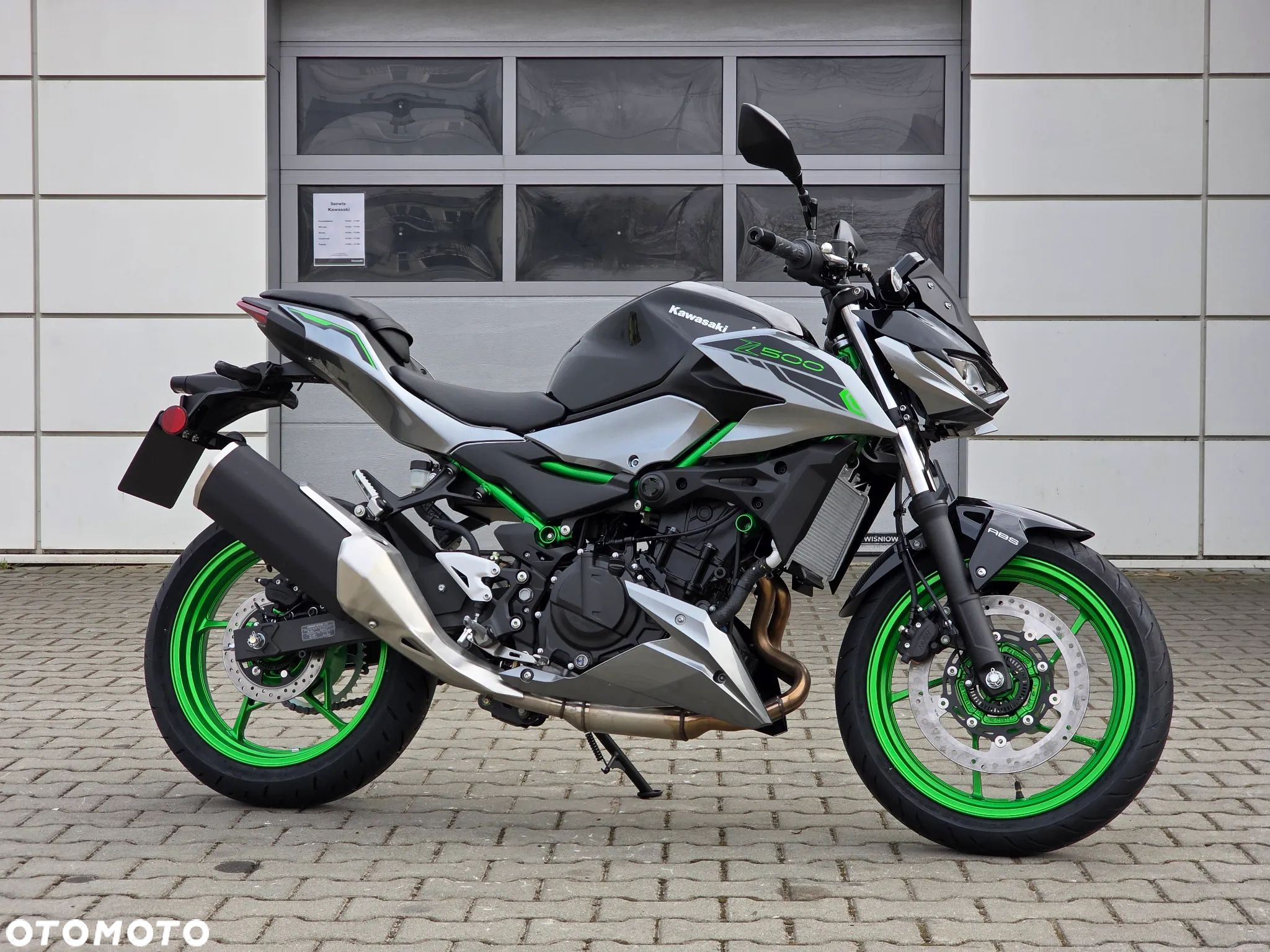 Kawasaki Z - 4
