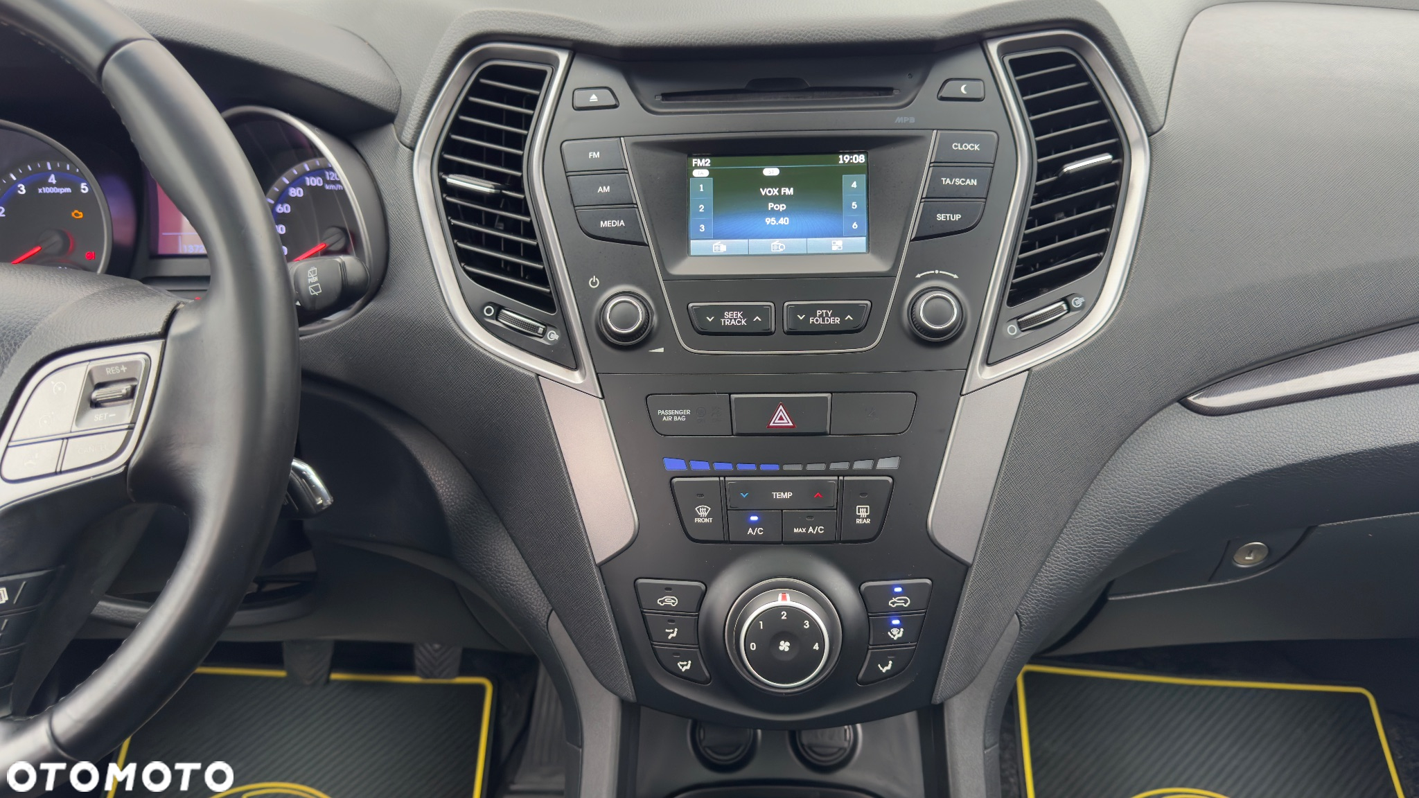 Hyundai Santa Fe 2.4 GDI 2WD Trend - 37