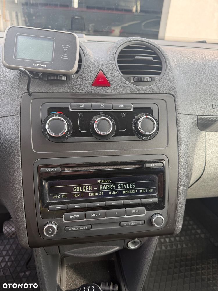Volkswagen Caddy - 15