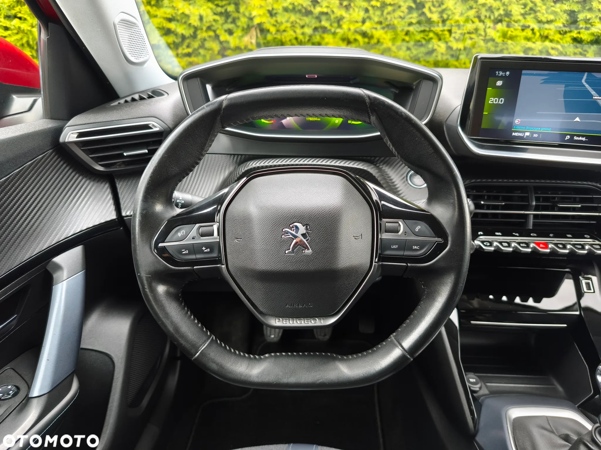 Peugeot 2008 - 23