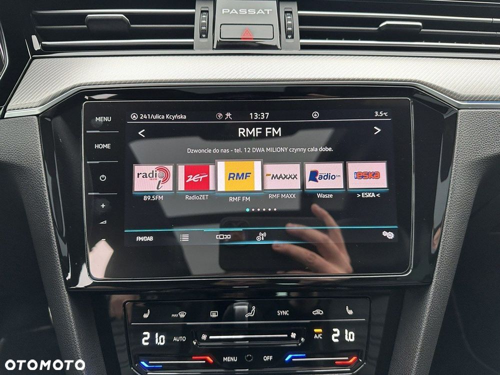 Volkswagen Passat Variant - 21