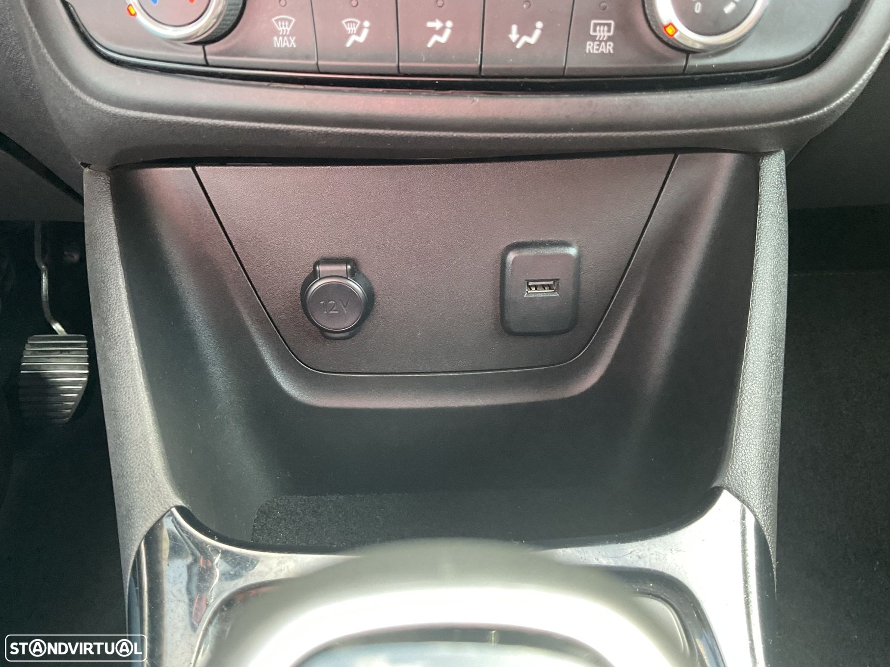 Opel Crossland X 1.2 Business Edition - 49