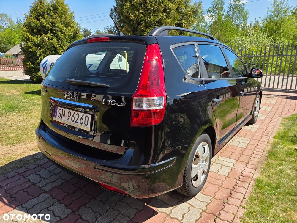 Hyundai i30 1.4 Blue Comfort - 13
