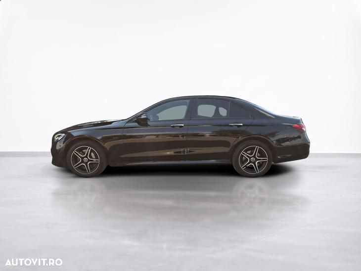 Mercedes-Benz E 300 9G-TRONIC AMG Line - 4