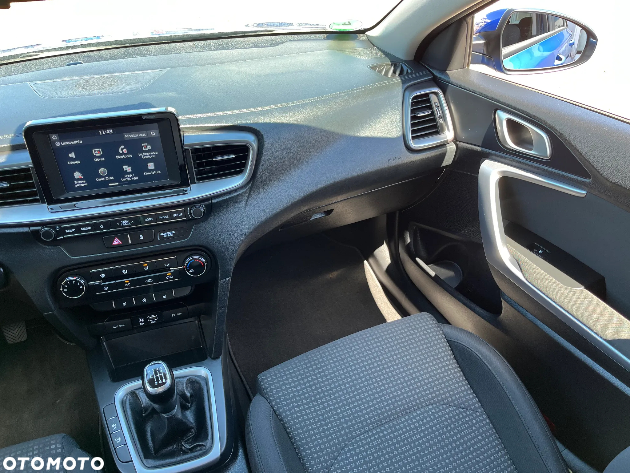Kia Ceed - 30