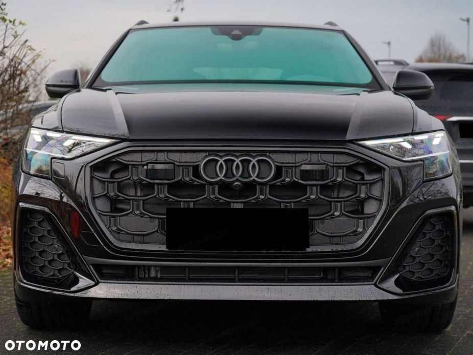 Audi Q8 - 6