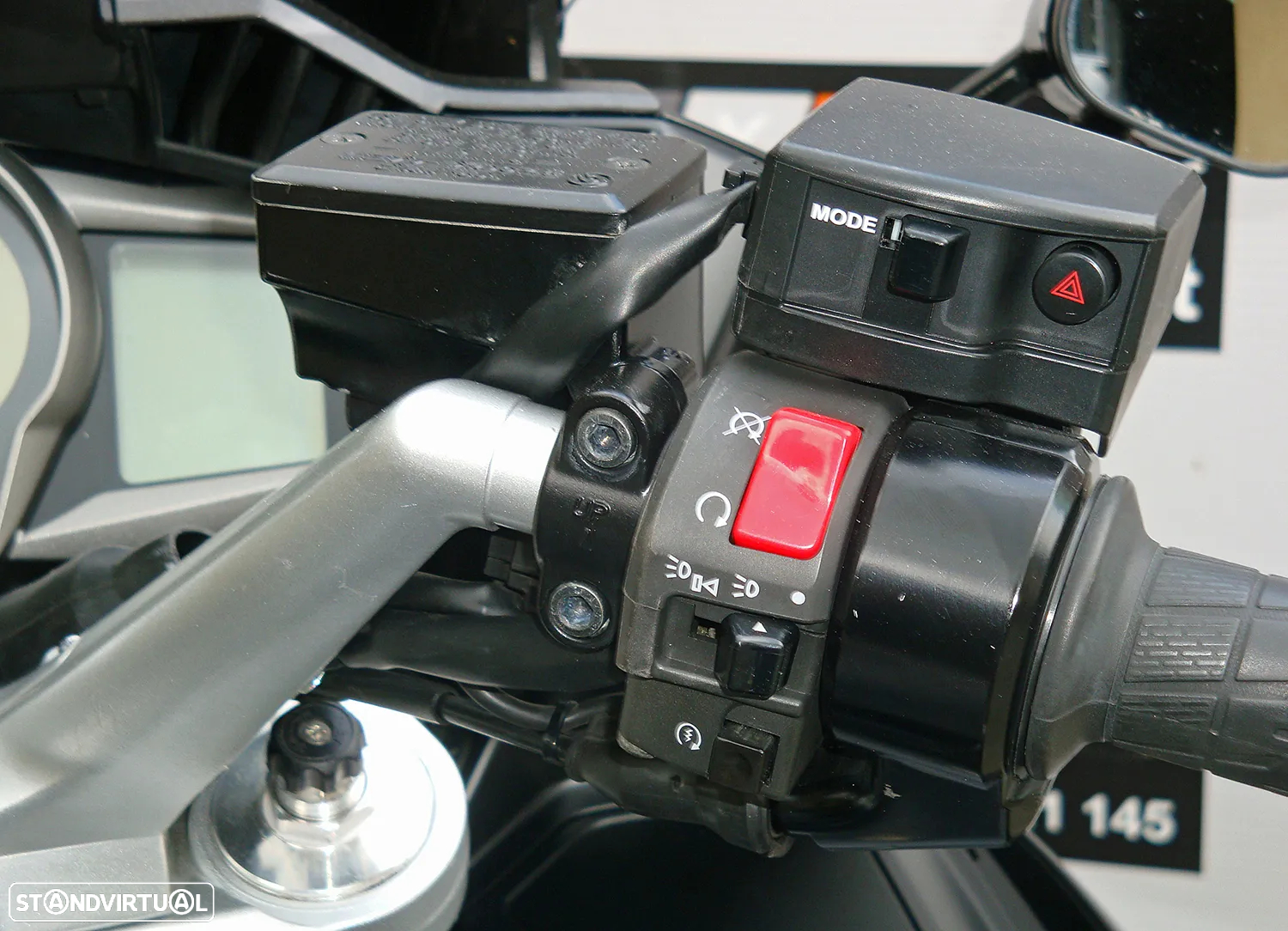 Yamaha FJR 1300 - 13