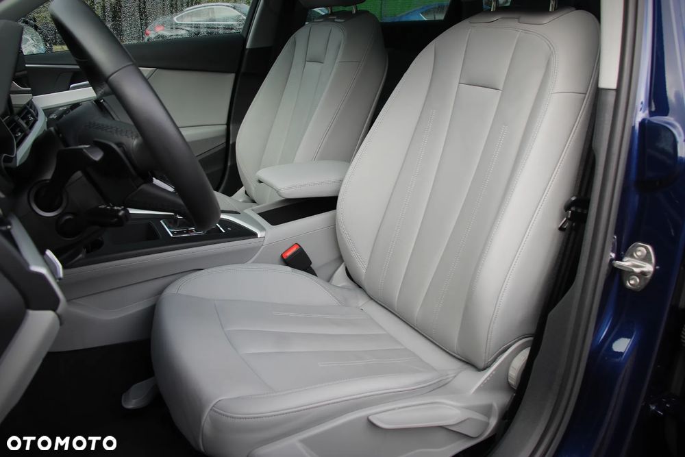 Audi A4 Avant 40 TDI quattro S tronic advanced - 12