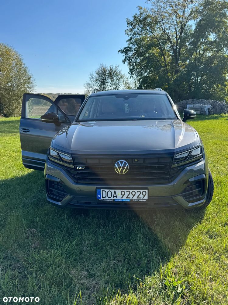 Volkswagen Touareg 2021 photo 2