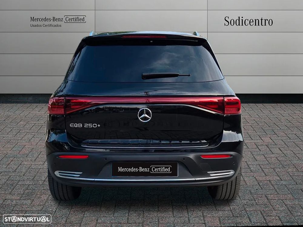 Mercedes-Benz EQB 250 Progressive - 8