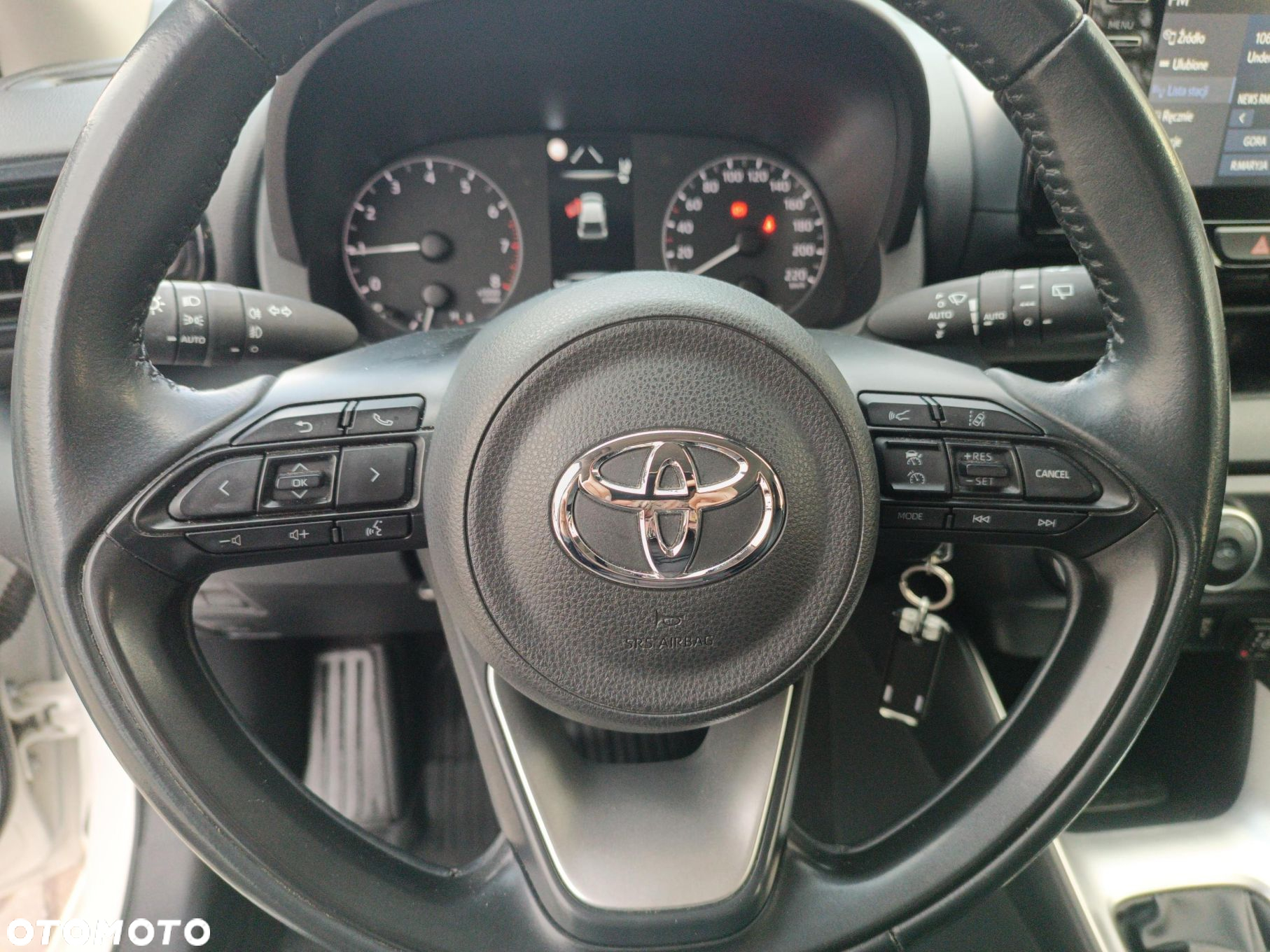 Toyota Yaris 1.0 Comfort - 11