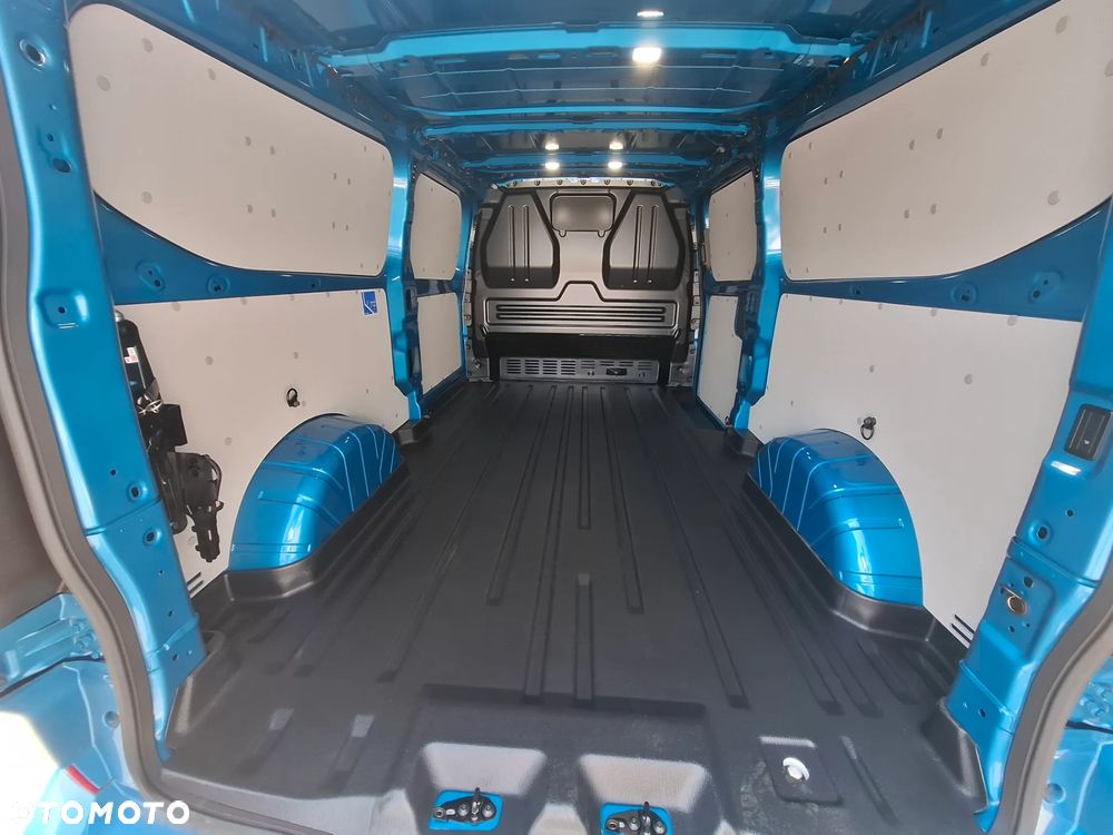 Ford Transit Custom VAN Limited AWD - 10