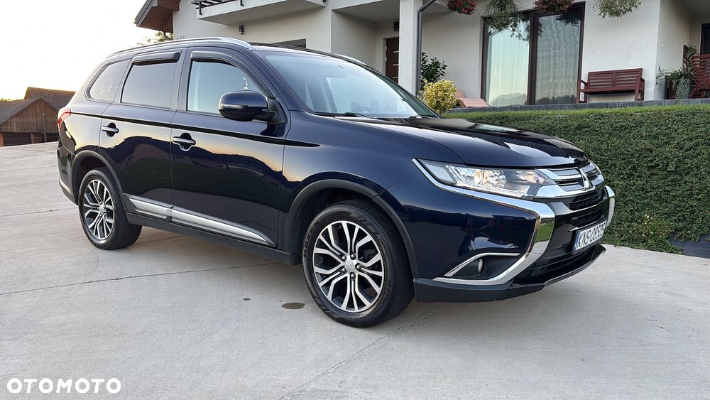 Mitsubishi Outlander - 11
