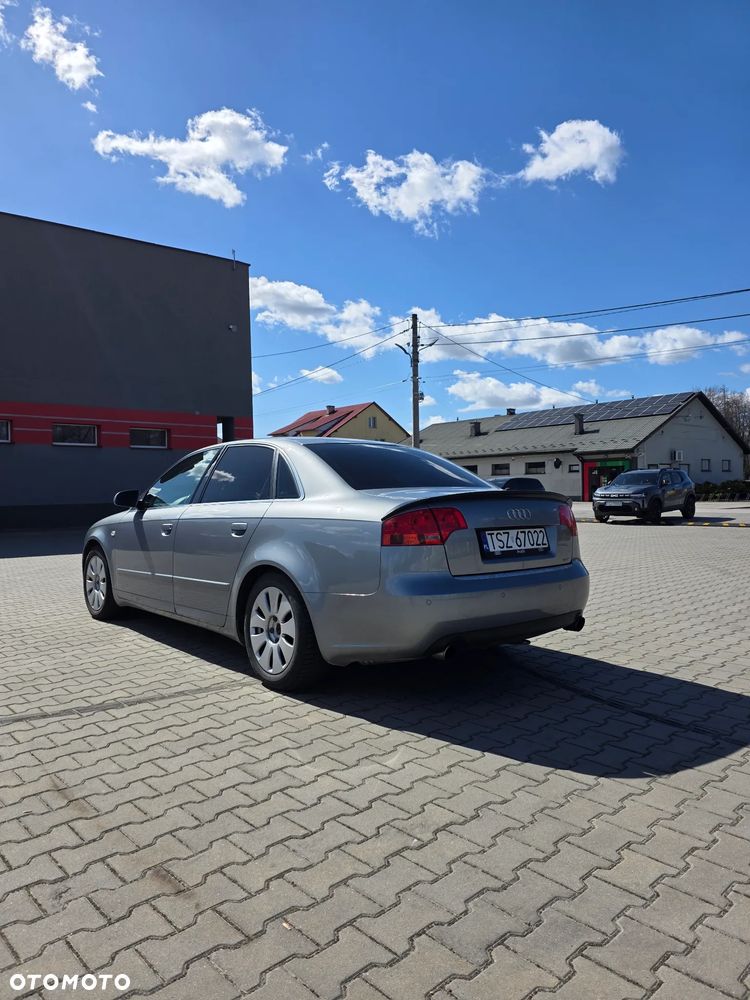 Audi A4 Limousine 2.0T FSI Quattro Tiptr - 5