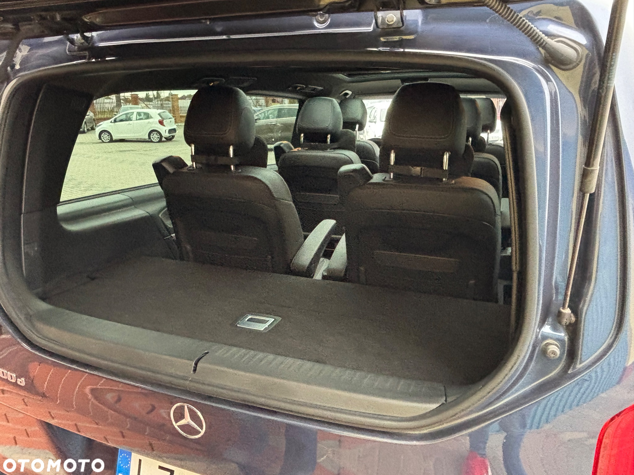 Mercedes-Benz Klasa V 300 d 4-Matic Exclusive 9G-Tronic (d³ugi) - 17