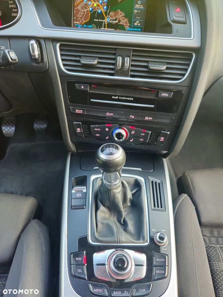 Audi A4 Avant - 4