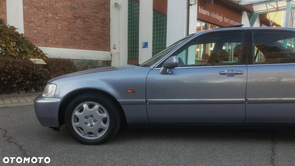 Honda Legend - 6