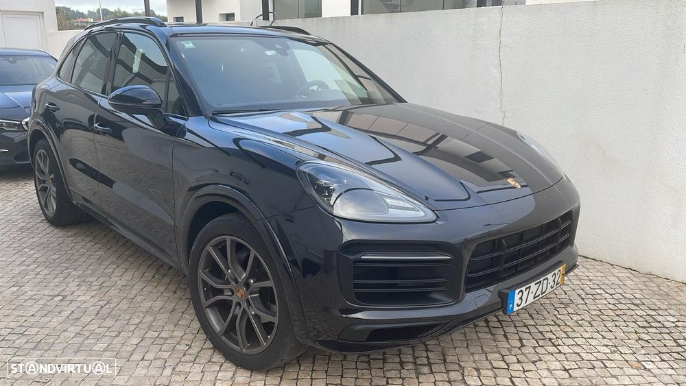 Porsche Cayenne Dakar 84 - 2