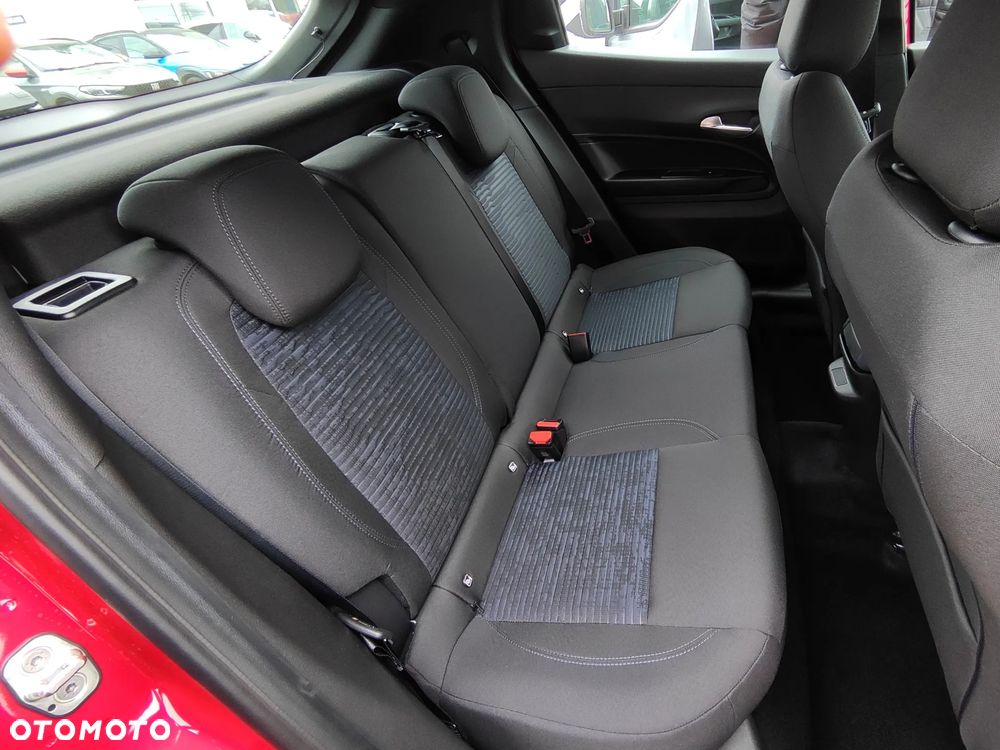 Alfa Romeo Junior 1.2 mHEV Ibrida Speciale eDCT - 27