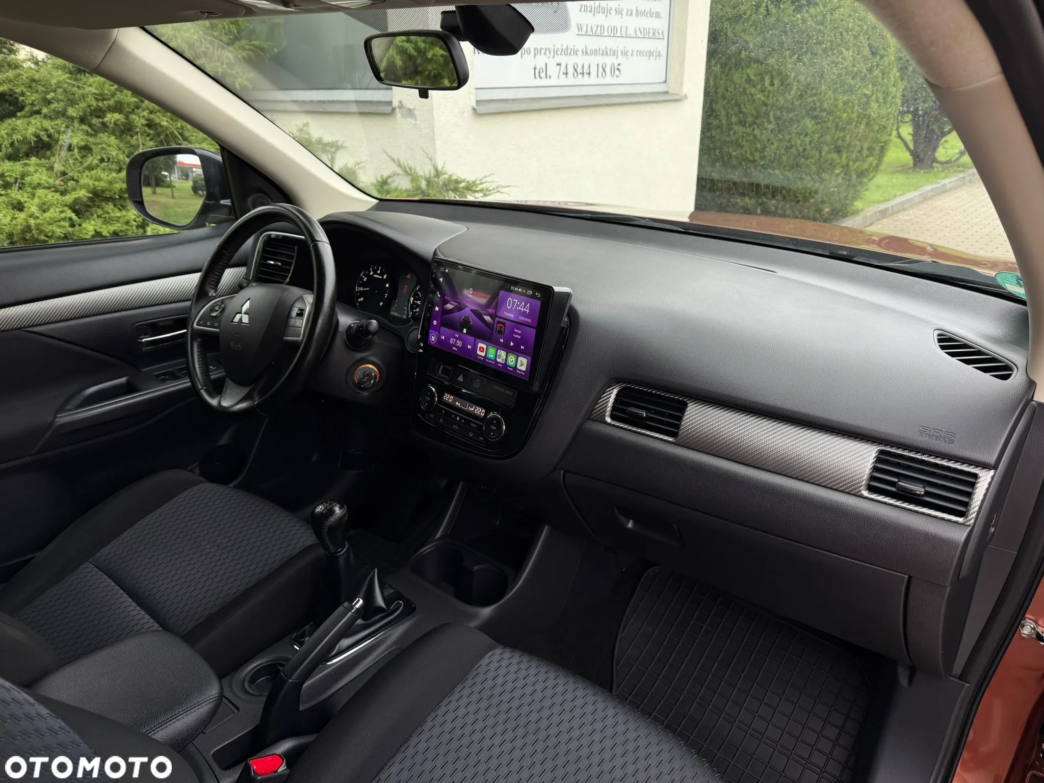 Mitsubishi Outlander 2.0 Invite + 2WD - 26