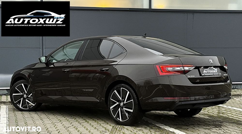 Skoda Superb 2.0 TDI DSG Premium Edition - 4
