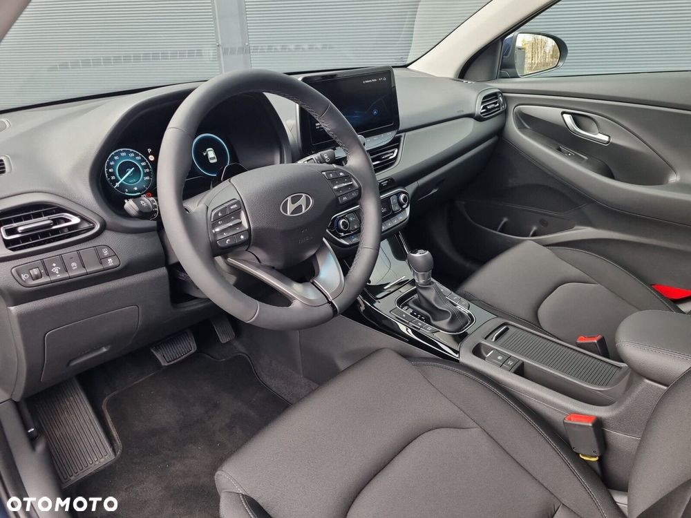 Hyundai i30 1.6 T-GDI Smart DCT - 9