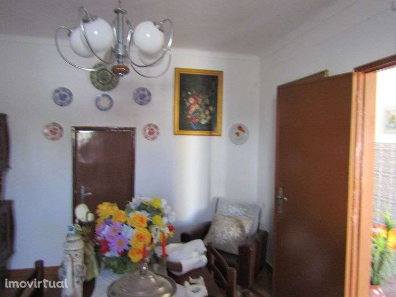 Casa em Vaiamonte - Grande imagem: 2/12