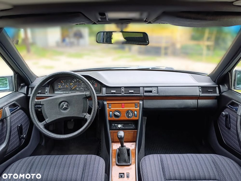 Mercedes-Benz Klasa E - 35