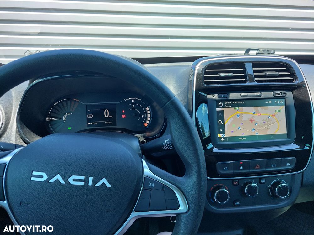 Dacia Spring Expression - 12
