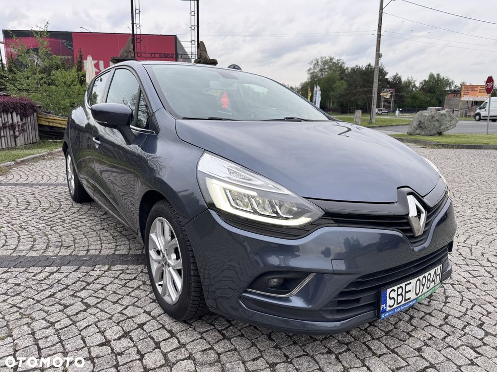 Renault Clio - 6