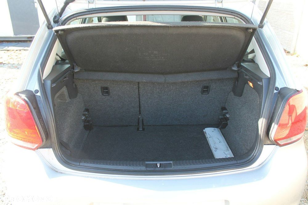 Volkswagen Polo - 12