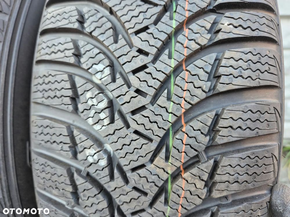 215/60 R17 Kumho - Opony Zimowe 4szt. - Montaż - 2