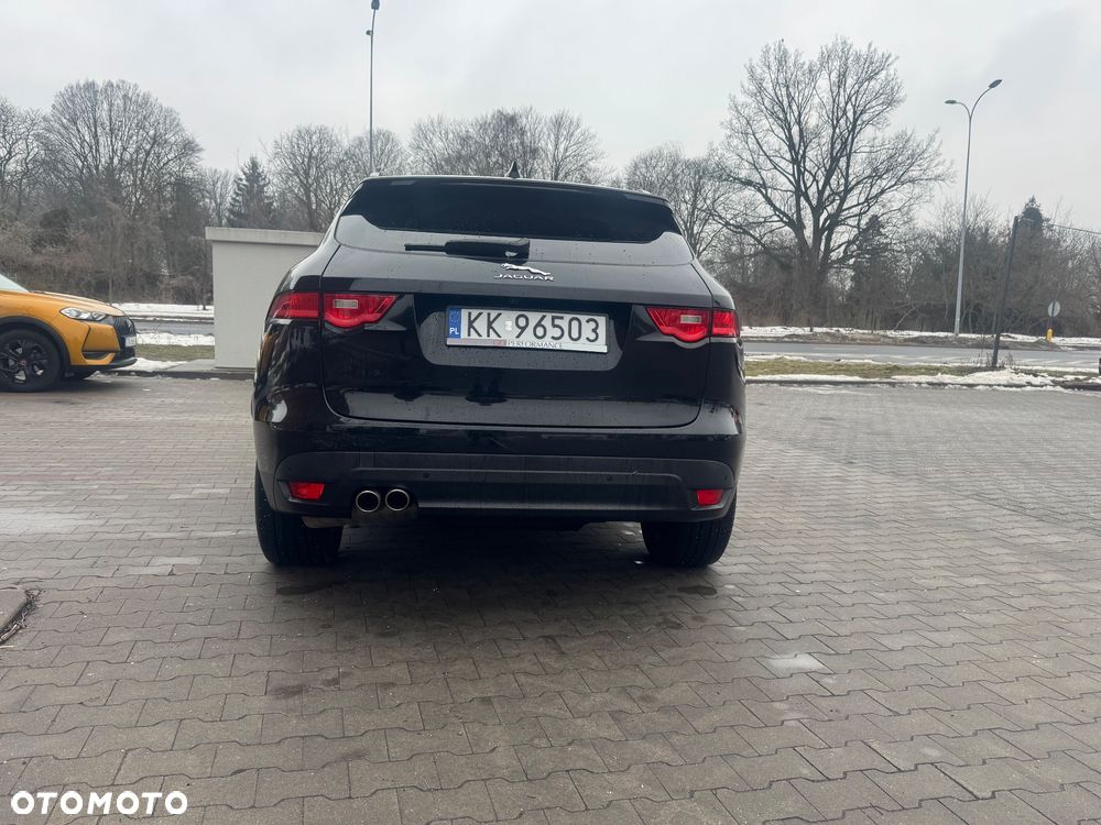 Jaguar F-Pace 2.0 i4D AWD Prestige - 12