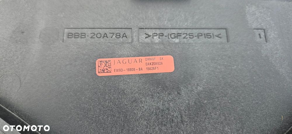 Jaguar XJ 351 LIFT Meridian reference S.PREM24 Zestaw głośników Głośnik Głośniki CPLA-18808-HA CPLA-18808-FB EW93-18808-BA EW93-18808-AA EW93-18808-DA EW93-18808-CB - 11
