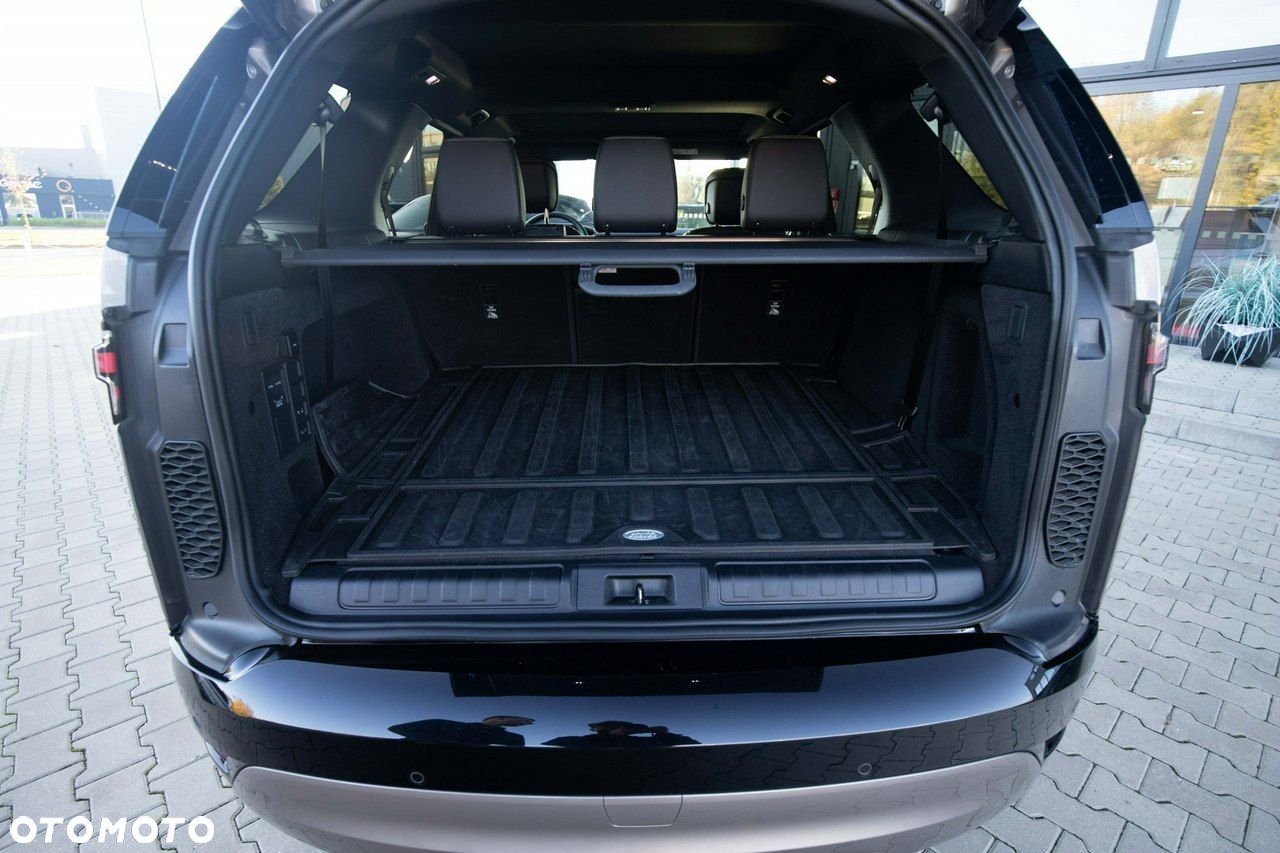 Land Rover Discovery - 38