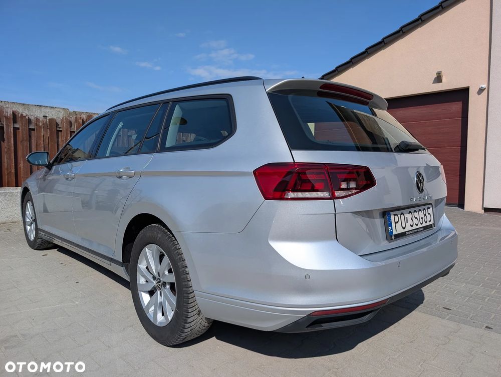 Volkswagen Passat - 9