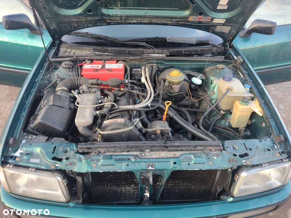 Audi 80 2.0 E - 13