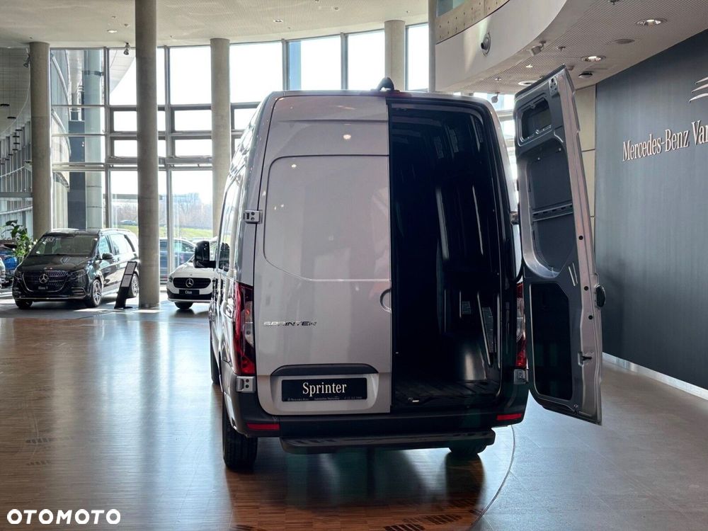 Mercedes-Benz Sprinter Furgon - 10