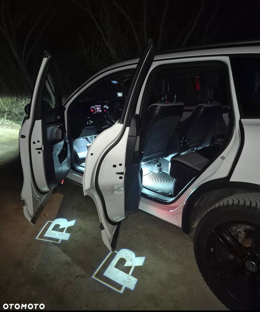 Volkswagen Touareg - 21