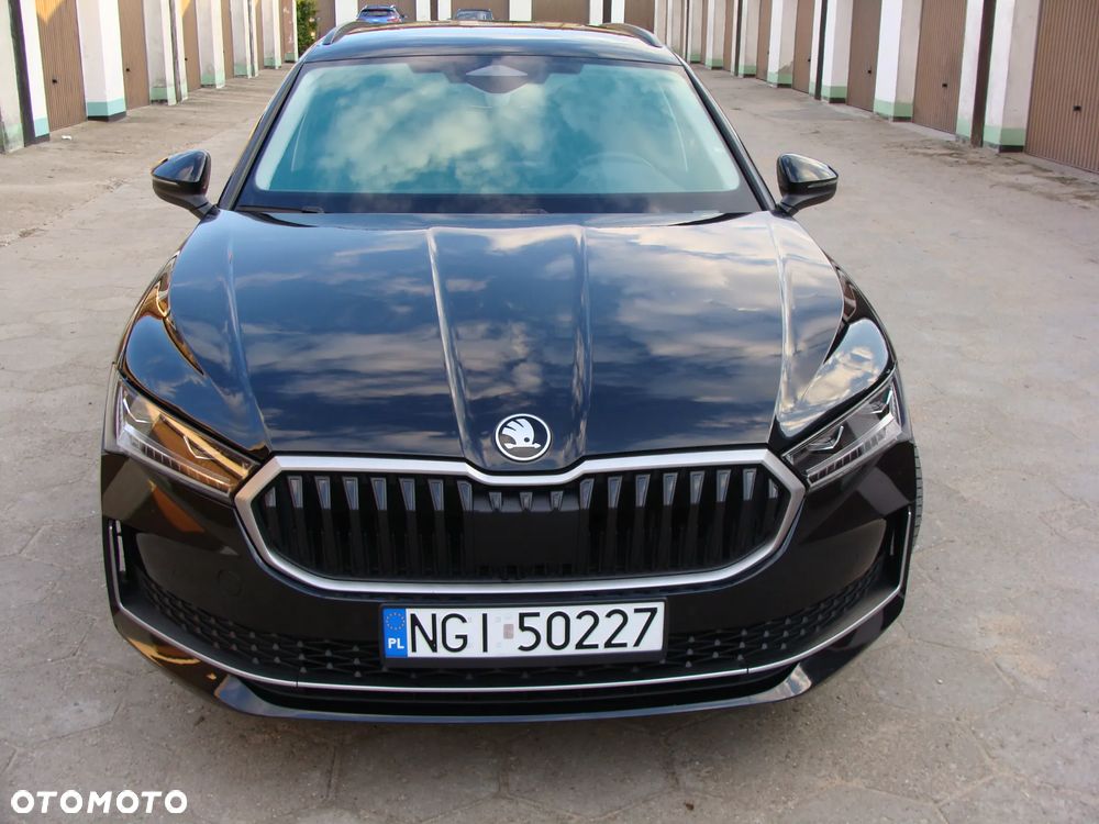 Skoda Superb 2.0 TDI DSG Selection - 11