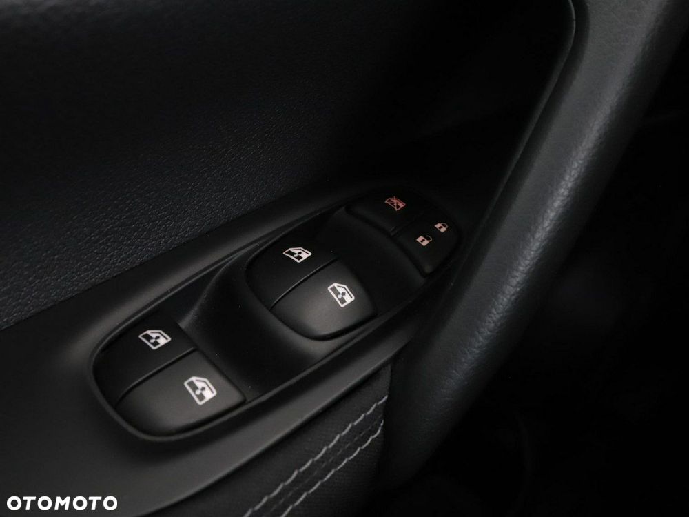 Nissan Qashqai 1.6 DIG-T Acenta - 33