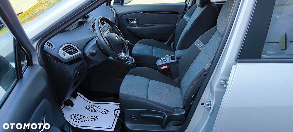 Renault Scenic - 12