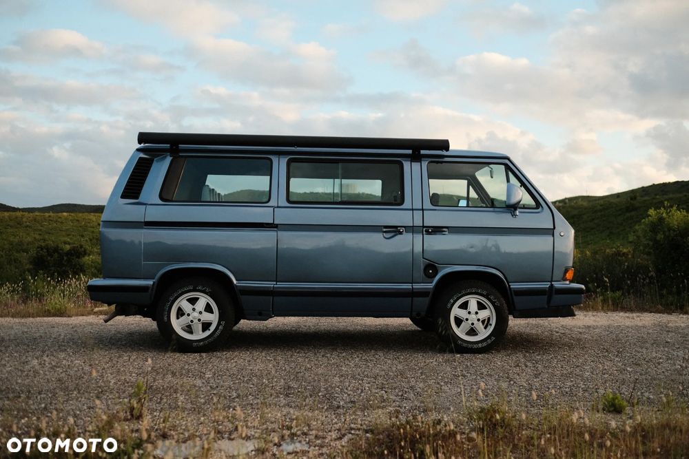 Volkswagen Multivan - 5
