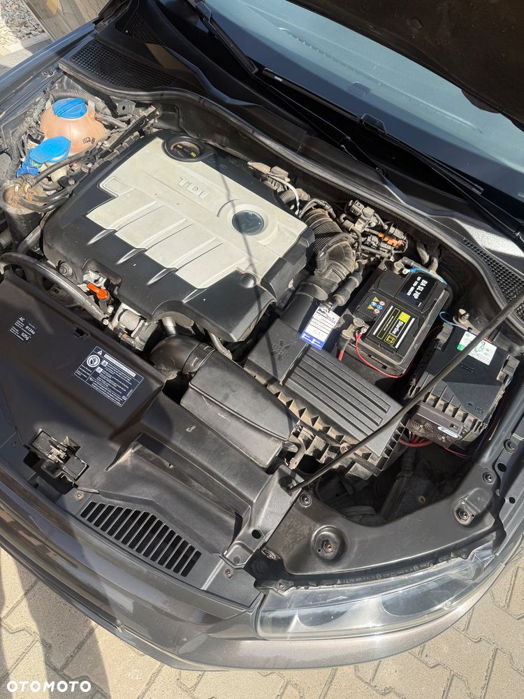 Volkswagen Scirocco 2.0 TDI - 17