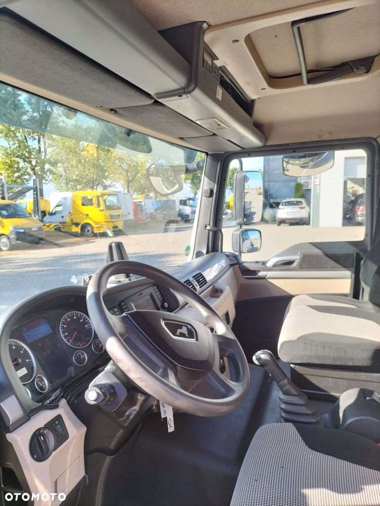 MAN TGL 12.250 Rama do zabudowy, trzy siedzenia. - 16