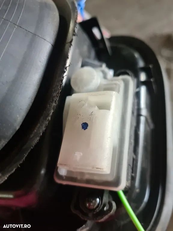 Usa rezervor combustibil cu motoras si buson BMW Seria 5 G30 G31 11884410 118844 10, 5117 7387940, 7482906 - 2