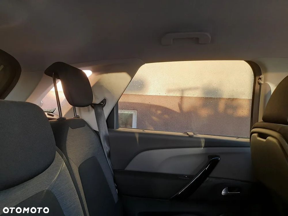 Citroën C4 SpaceTourer - 18